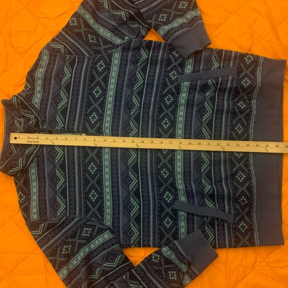 L L BEAN Heavy Cotton Blend 1/4 Zip Sweatershirt - Picture 6 of 7